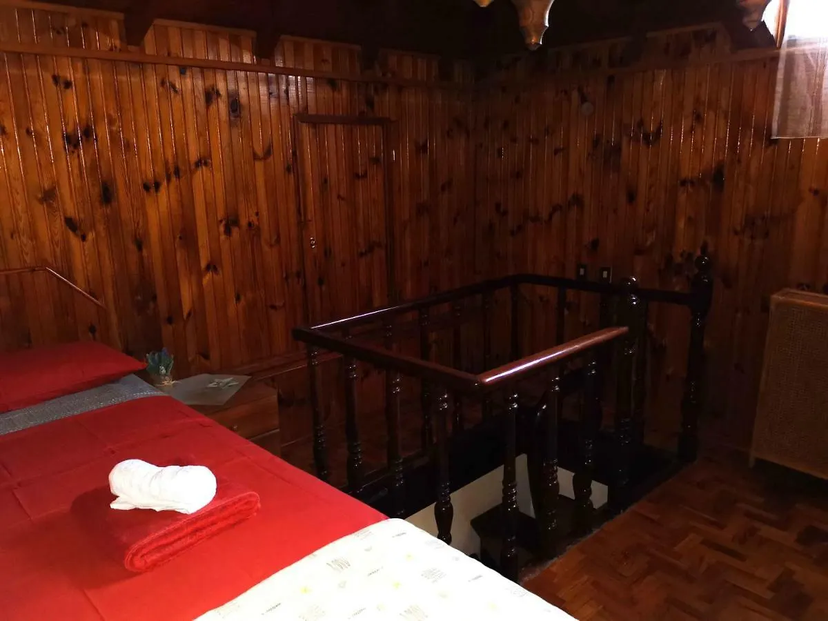 Joel'S Big And Cosy Apartment Close To The Beach 네오이 에피바타이 0*,  그리스