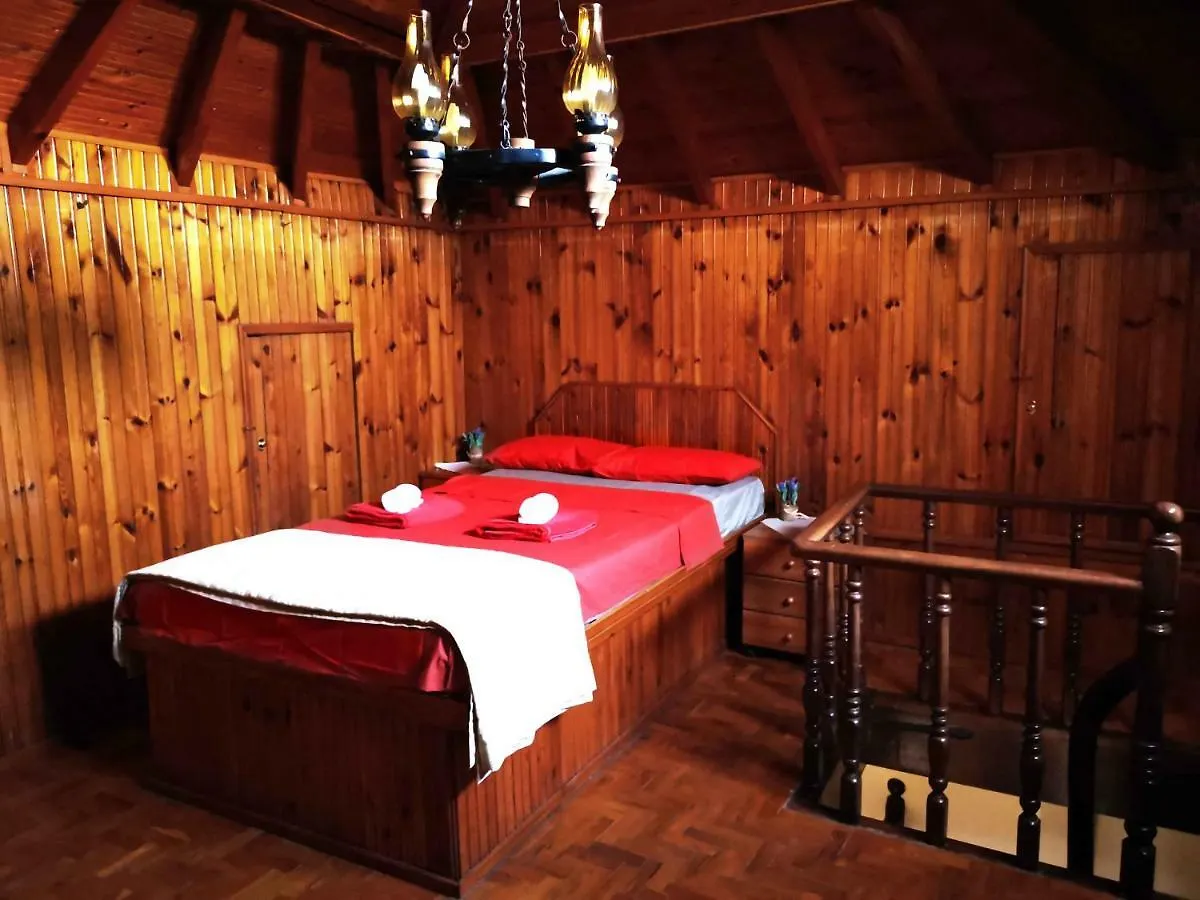 Joel'S Big And Cosy Apartment Close To The Beach 네오이 에피바타이 그리스